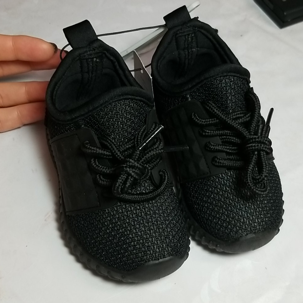 Baby girl sneakers